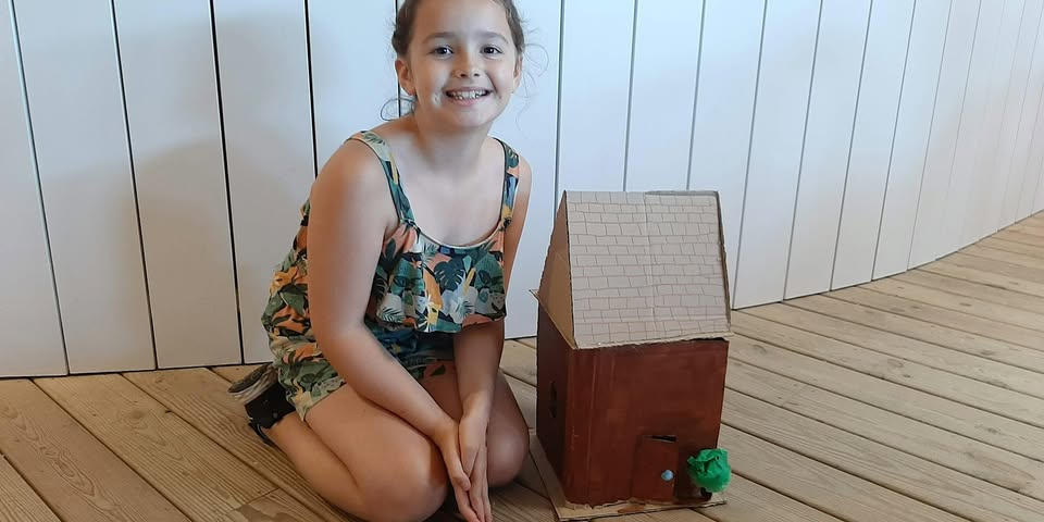 Waste-Free-Wednesdays - "Brilliant Buildings"