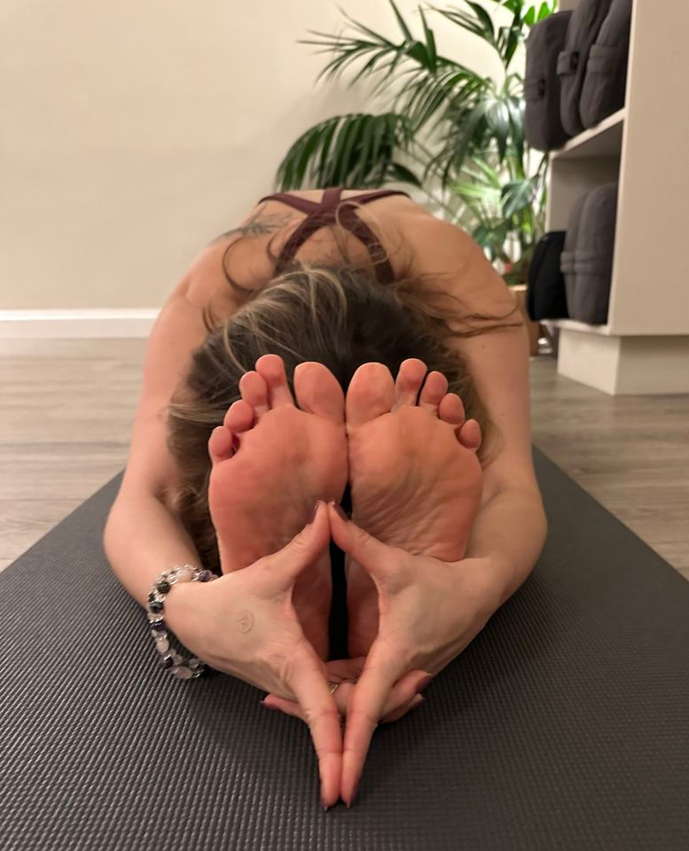 Slow Flow & Meditation, Friday Evening Re-set