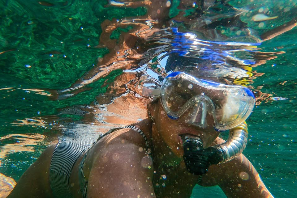 snorkel lesson in the pool