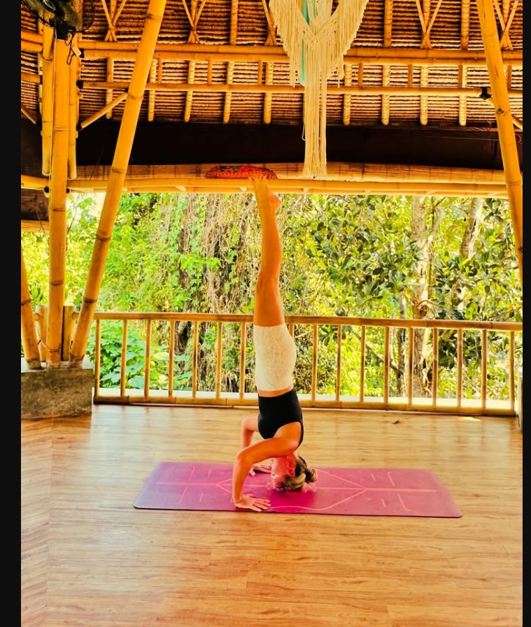 Vinyasa Yoga - all levels