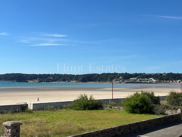 OPEN VIEWING: Saturday 22nd February - Seaview Cottage £575,000 / £2,000pcm