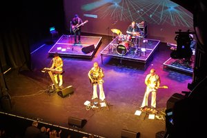 A West End Tribute Brings Disco Nostalgia to the Opera House