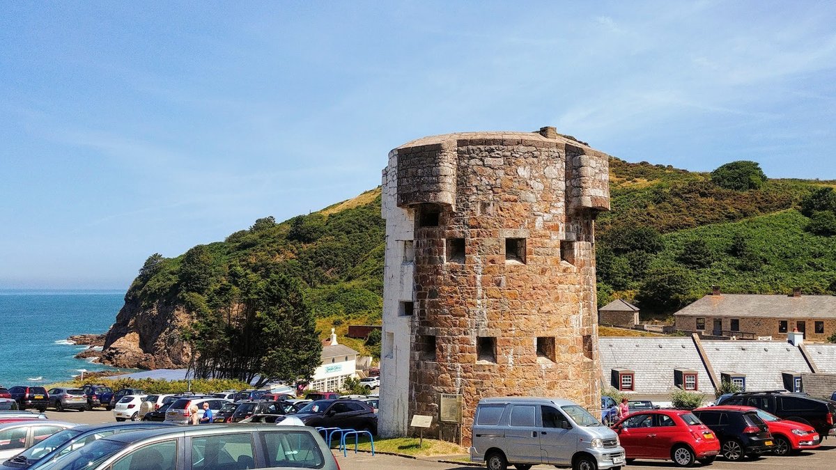Artisan Stalls and Bay Breezes: National Trust Winter Market Returns