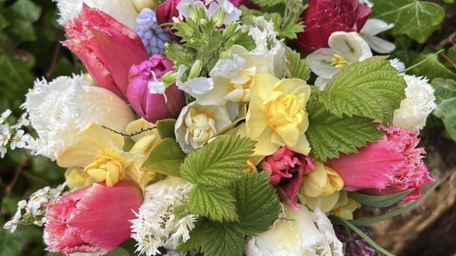 Mother's Day Spring Posy Workshop, with Tea and Cake