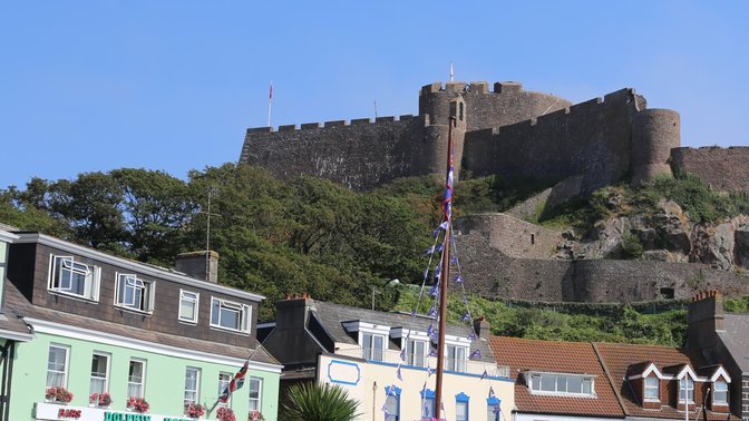 The Dolphin Grill & Bar